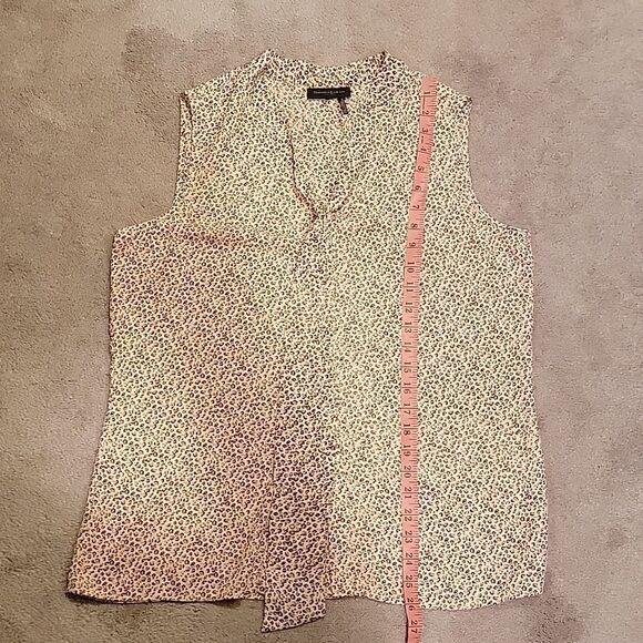 Donna Karan leopard print tie neck sleeveless blouse L - Picture 5 of 8